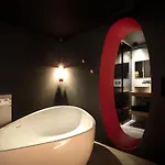 Ξενοδοχείο The Black Boutique -- Turistea 4*
