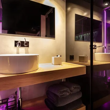 The Black Boutique -- Turistea Hotel 4*