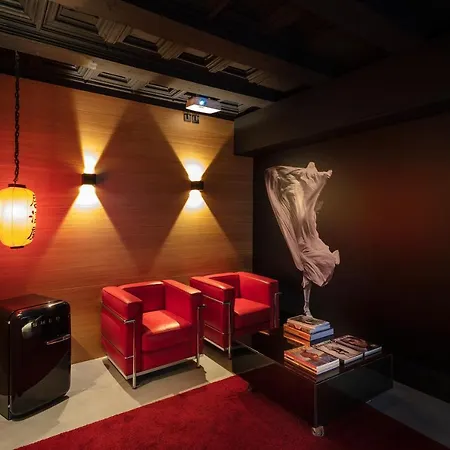 Hotel Zrooms&suites Boutique 4*