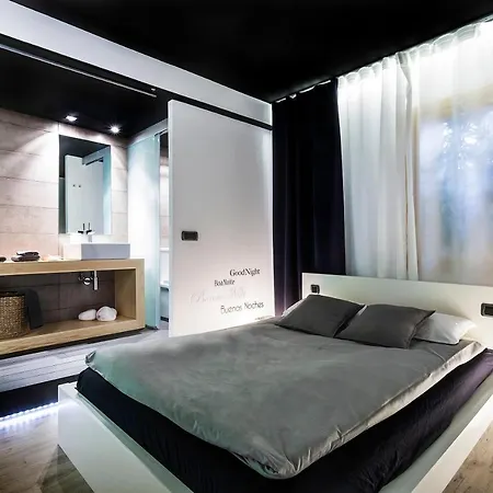 Hotel Zrooms&suites Boutique 4*