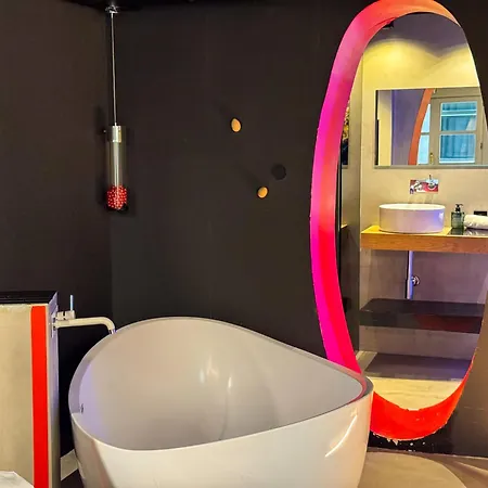 The Black Boutique -- Turistea Hotel 4*