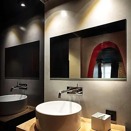 Hotel The Black Boutique -- Turistea 4*