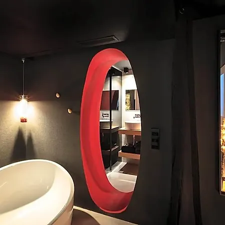 The Black Boutique -- Turistea 4*