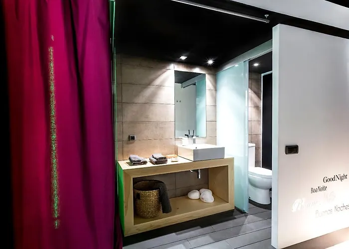 Hotell Zrooms&suites Boutique 4*